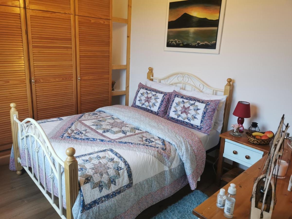 Catherine'S Lair A Quiet Peaceful Homestay Westport Buitenkant foto